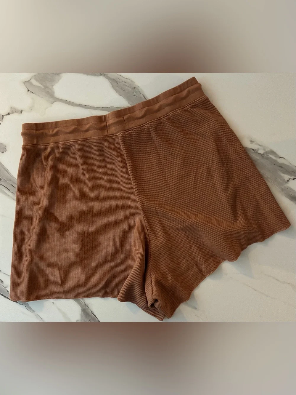 MATE the Label Waffle-Knit (XL) Shorts High-Waist Drawstring Brown Caramel - Picture 2 of 4